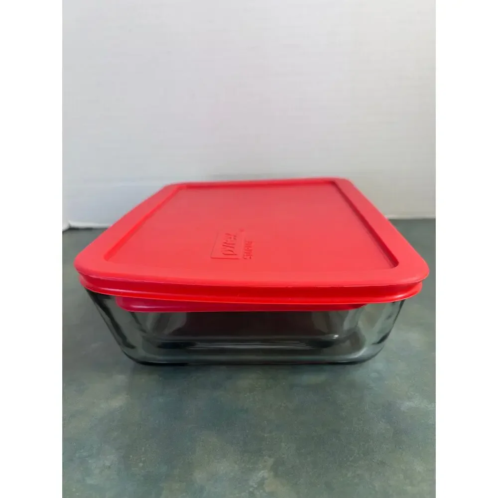 Pyrex 3 Cup & 6 Cup Glass Storage Containers w/ Red Lids USA 7210-PC Set of 2